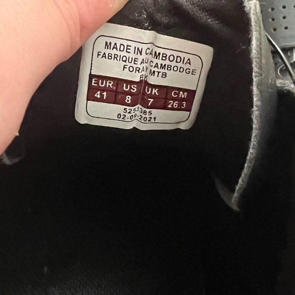 Bontrager black cycling shoes - Picture 4 of 4